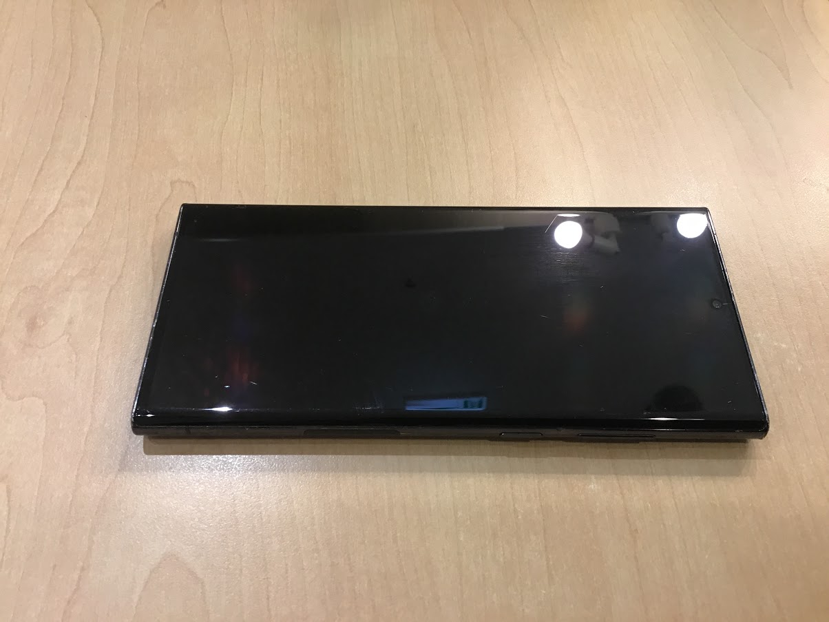 GalaxyS22 Ultraの画面交換ならデータそのまま修理可能なスマホ修理工房セレオ甲府店へ！